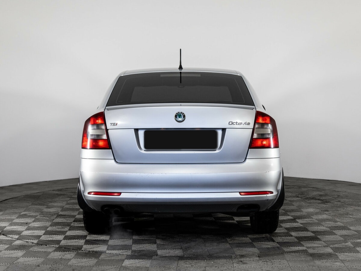 Skoda Octavia с пробегом — 2011 год. Фото: #4