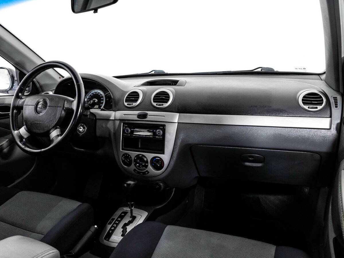 Chevrolet Lacetti с пробегом — 2011 год. Фото: #6