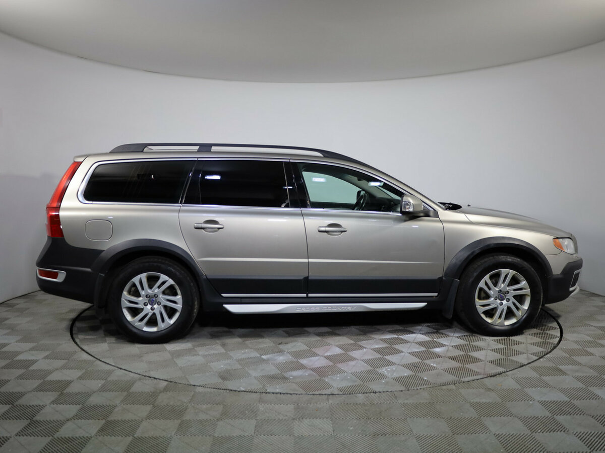 Volvo XC70 с пробегом — 2012 год. Фото: #3