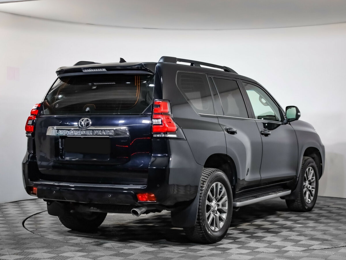 Toyota Land Cruiser Prado с пробегом — 2018 год. Фото: #4