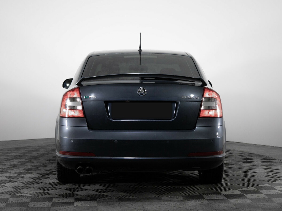 Skoda Octavia RS с пробегом — 2011 год. Фото: #4