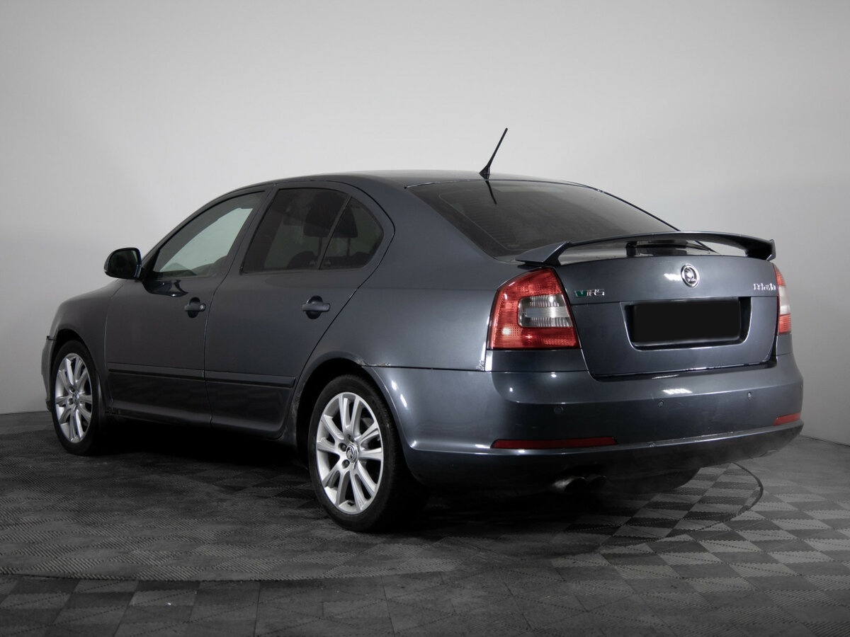 Skoda Octavia RS с пробегом — 2011 год. Фото: #5