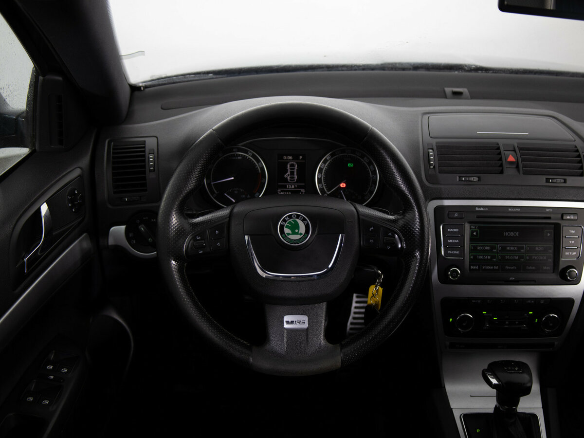 Skoda Octavia RS с пробегом — 2011 год. Фото: #7