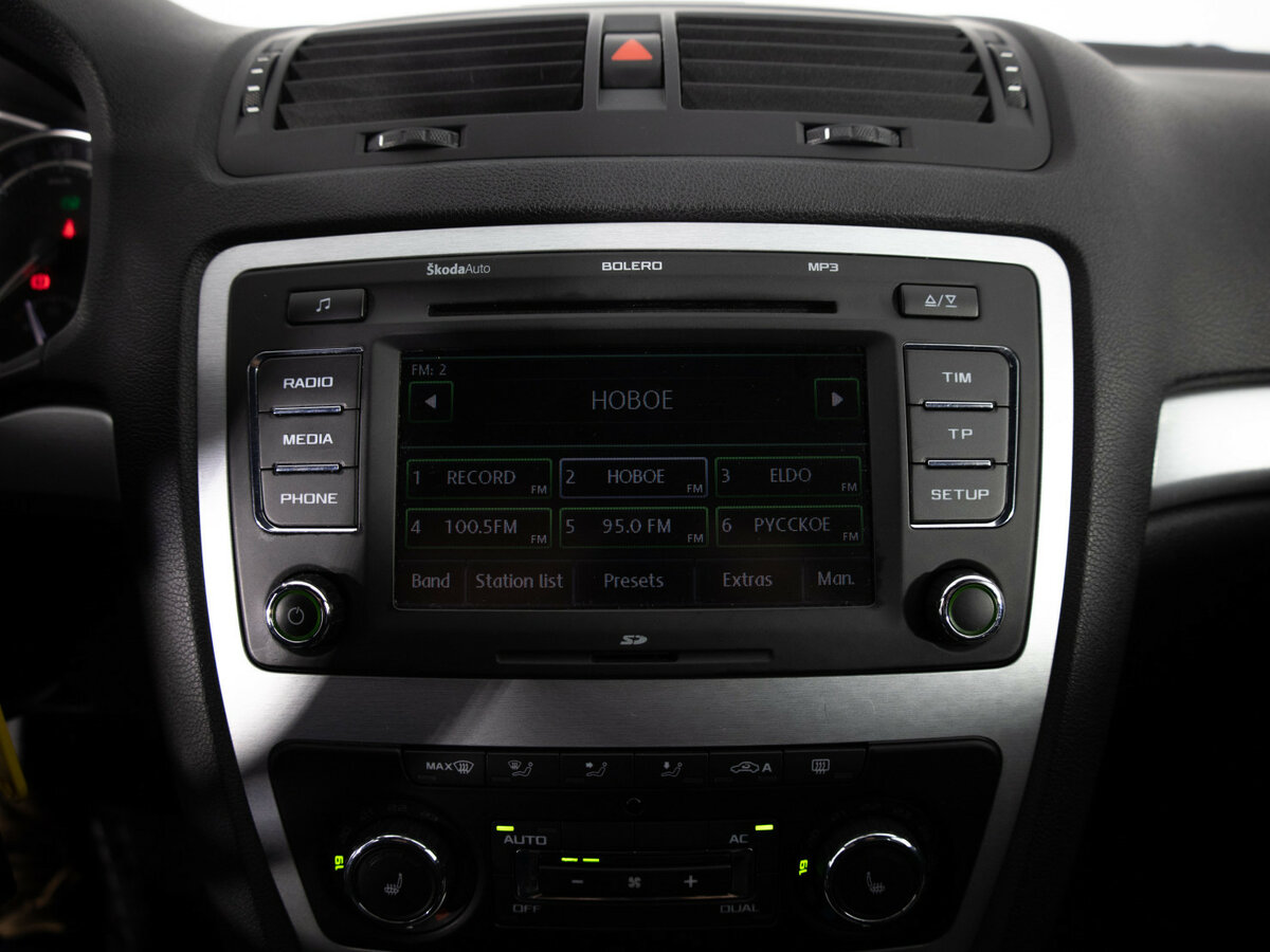 Skoda Octavia RS с пробегом — 2011 год. Фото: #11