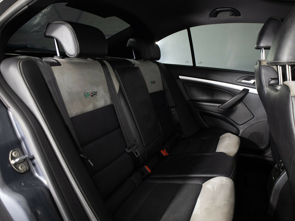 Skoda Octavia RS с пробегом — 2011 год. Фото: #15