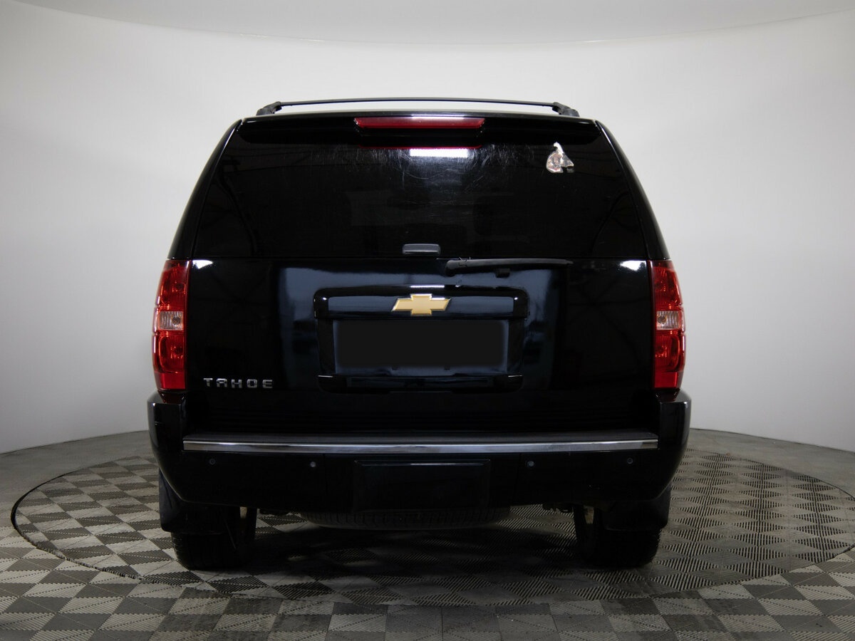 Chevrolet Tahoe с пробегом — 2012 год. Фото: #5
