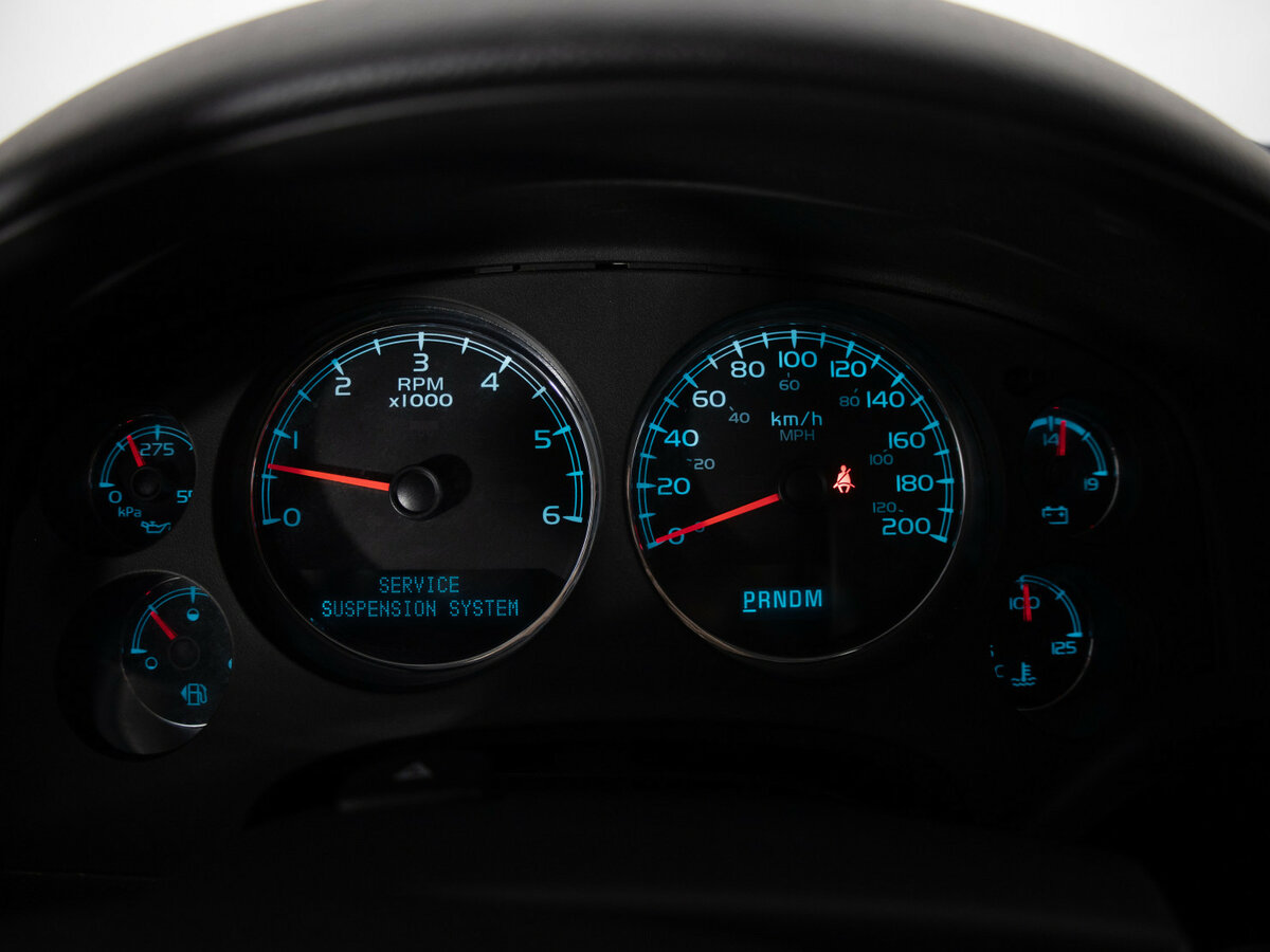 Chevrolet Tahoe с пробегом — 2012 год. Фото: #10