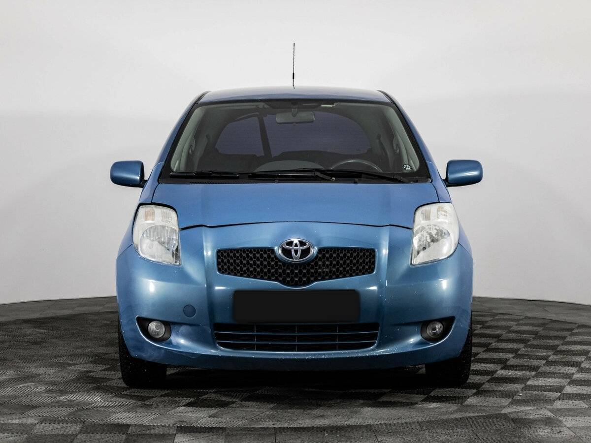 Toyota Yaris с пробегом — 2007 год. Фото: #1