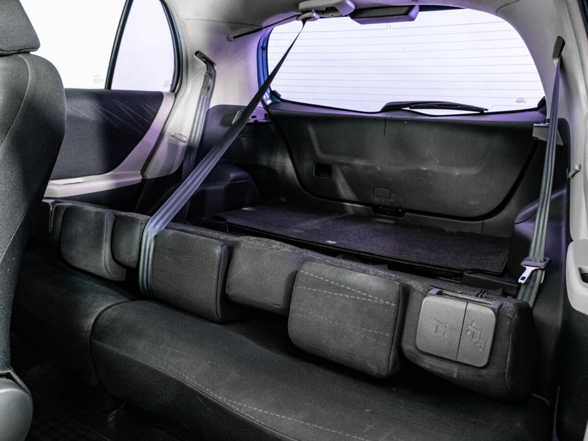 Toyota Yaris с пробегом — 2007 год. Фото: #20