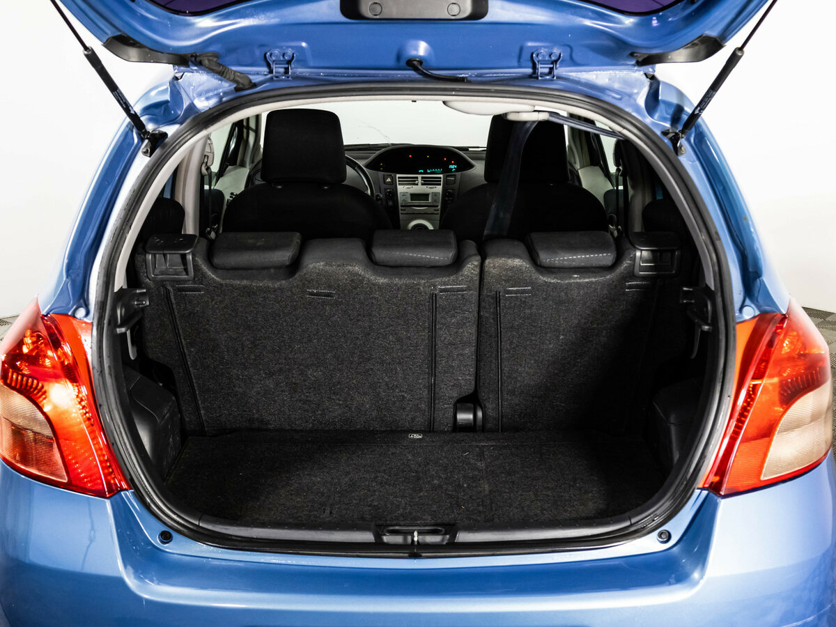 Toyota Yaris с пробегом — 2007 год. Фото: #21