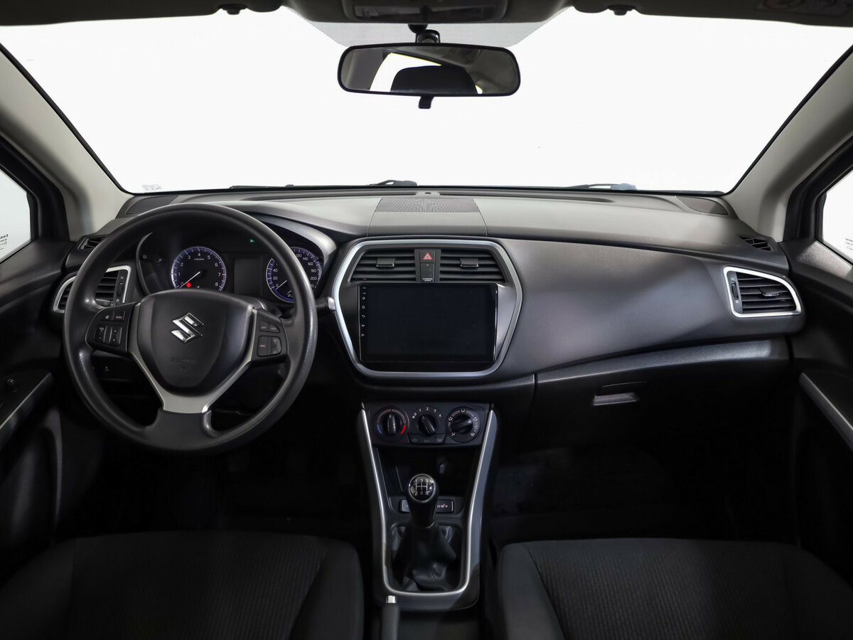 Suzuki SX4 с пробегом — 2017 год. Фото: #7