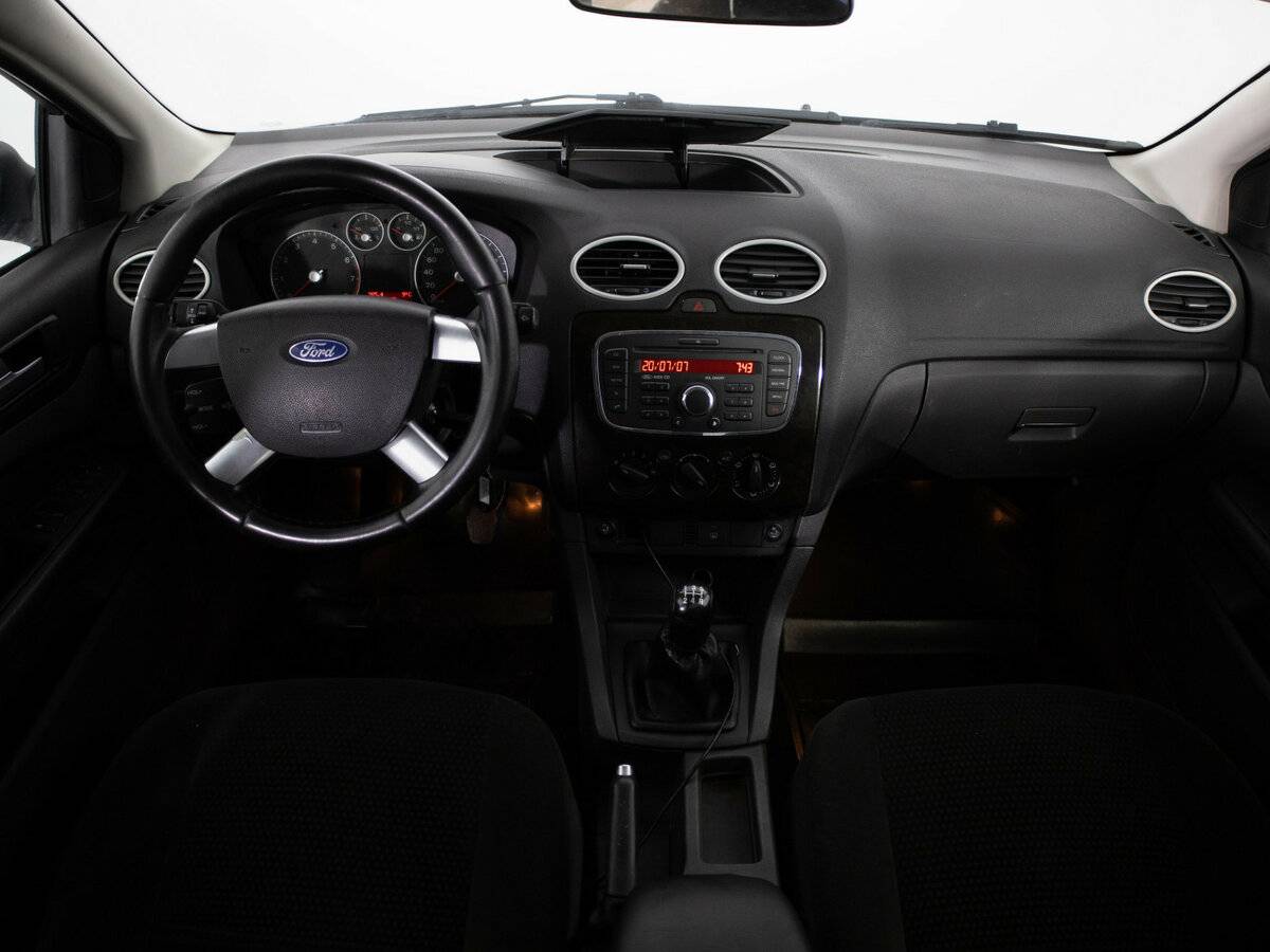 Ford Focus с пробегом — 2007 год. Фото: #4