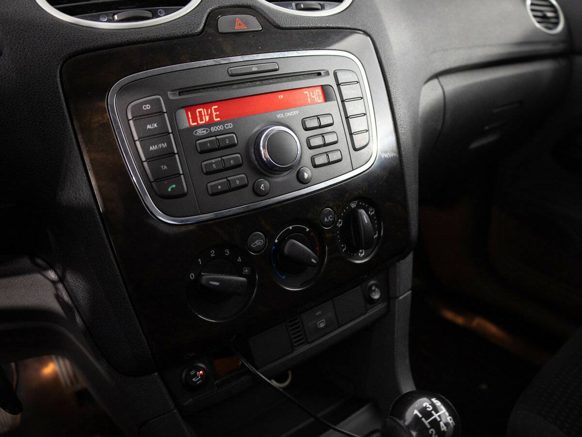 Ford Focus с пробегом — 2007 год. Фото: #8