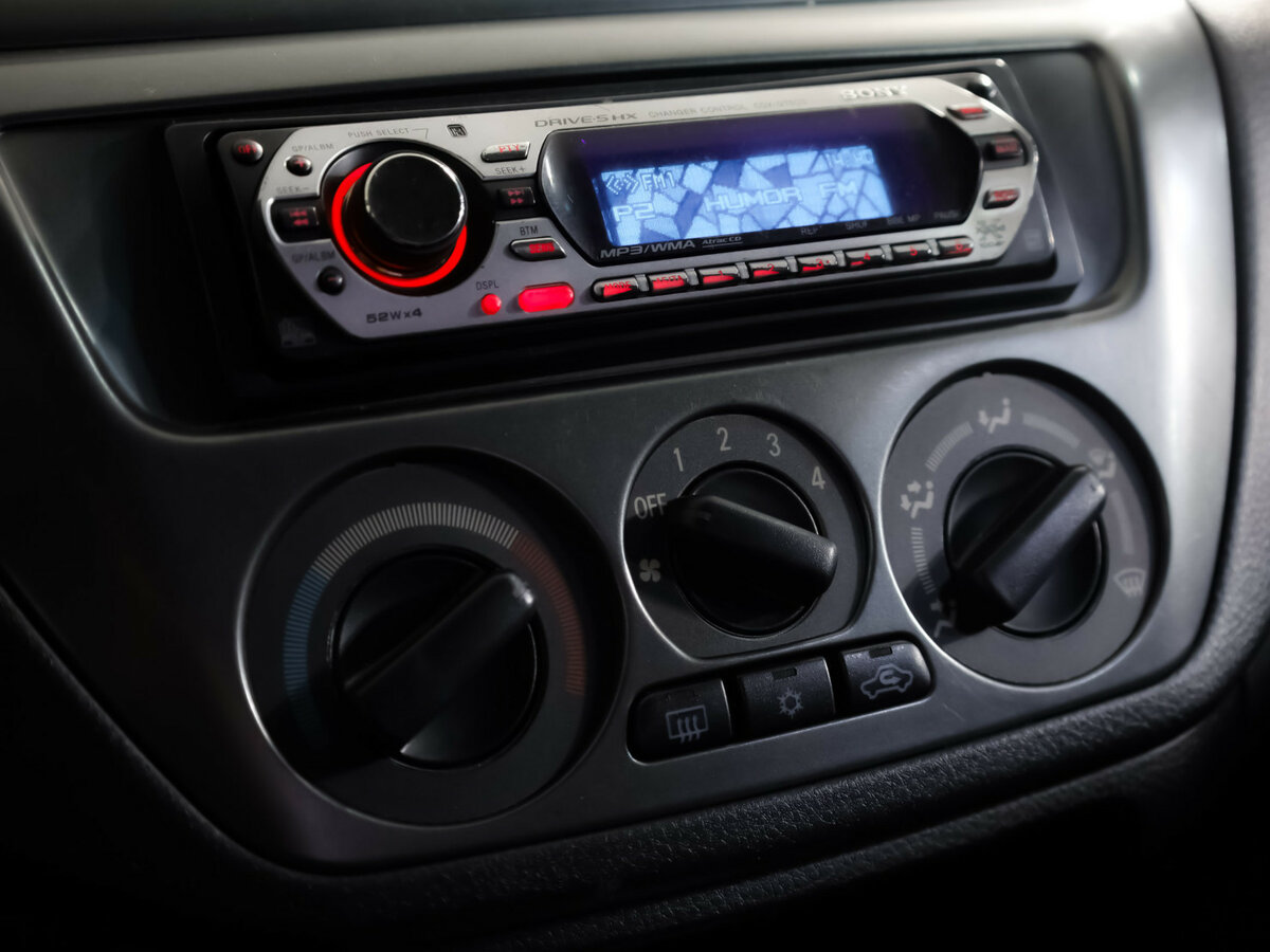 Mitsubishi Lancer с пробегом — 2006 год. Фото: #12