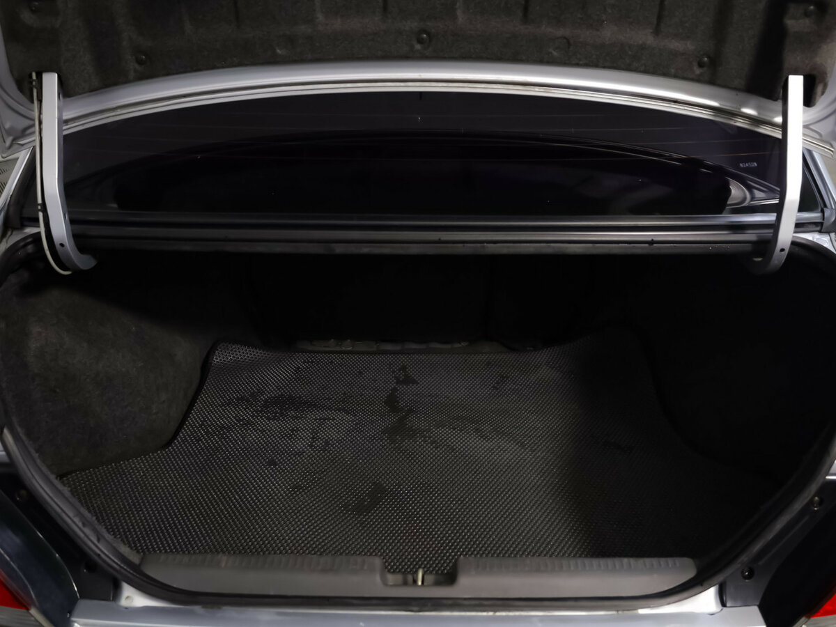 Mitsubishi Lancer с пробегом — 2006 год. Фото: #17