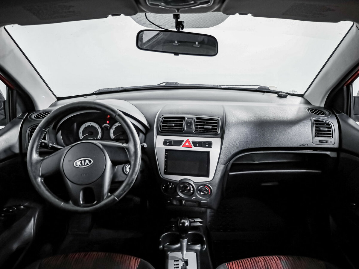 Kia Picanto с пробегом — 2009 год. Фото: #7