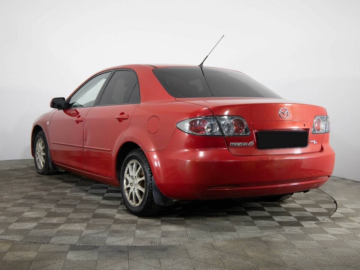 Mazda 6 с пробегом — 2007 год. Фото: #5