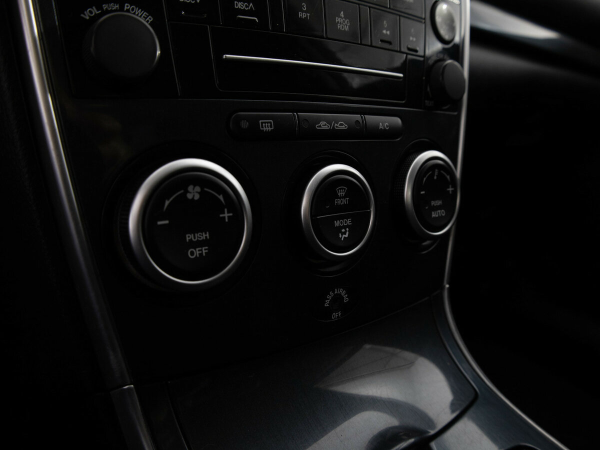 Mazda 6 с пробегом — 2007 год. Фото: #12
