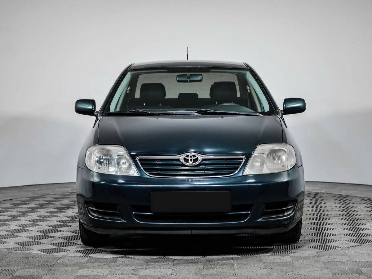 Toyota Corolla с пробегом — 2006 год. Фото: #1