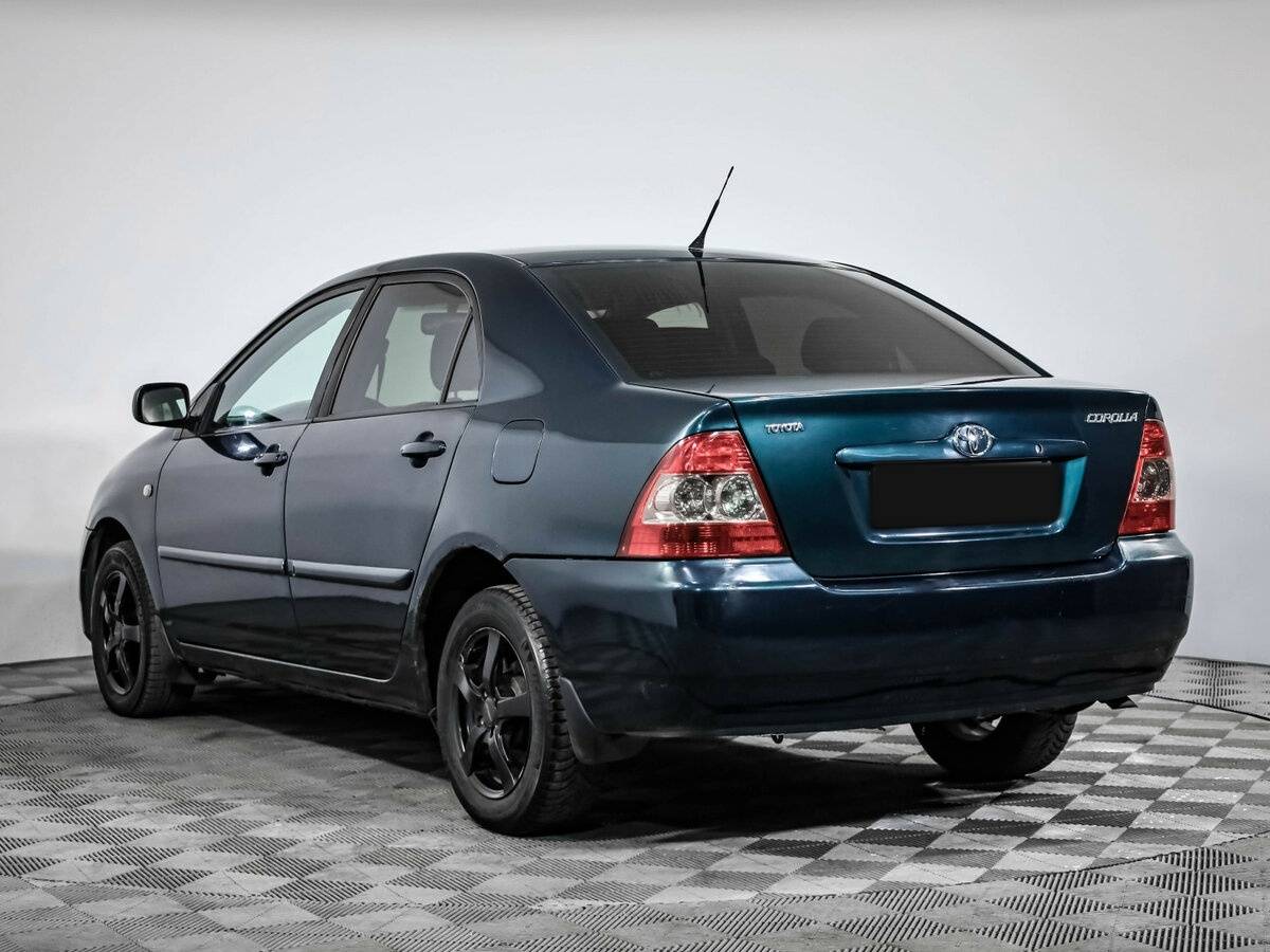 Toyota Corolla с пробегом — 2006 год. Фото: #5