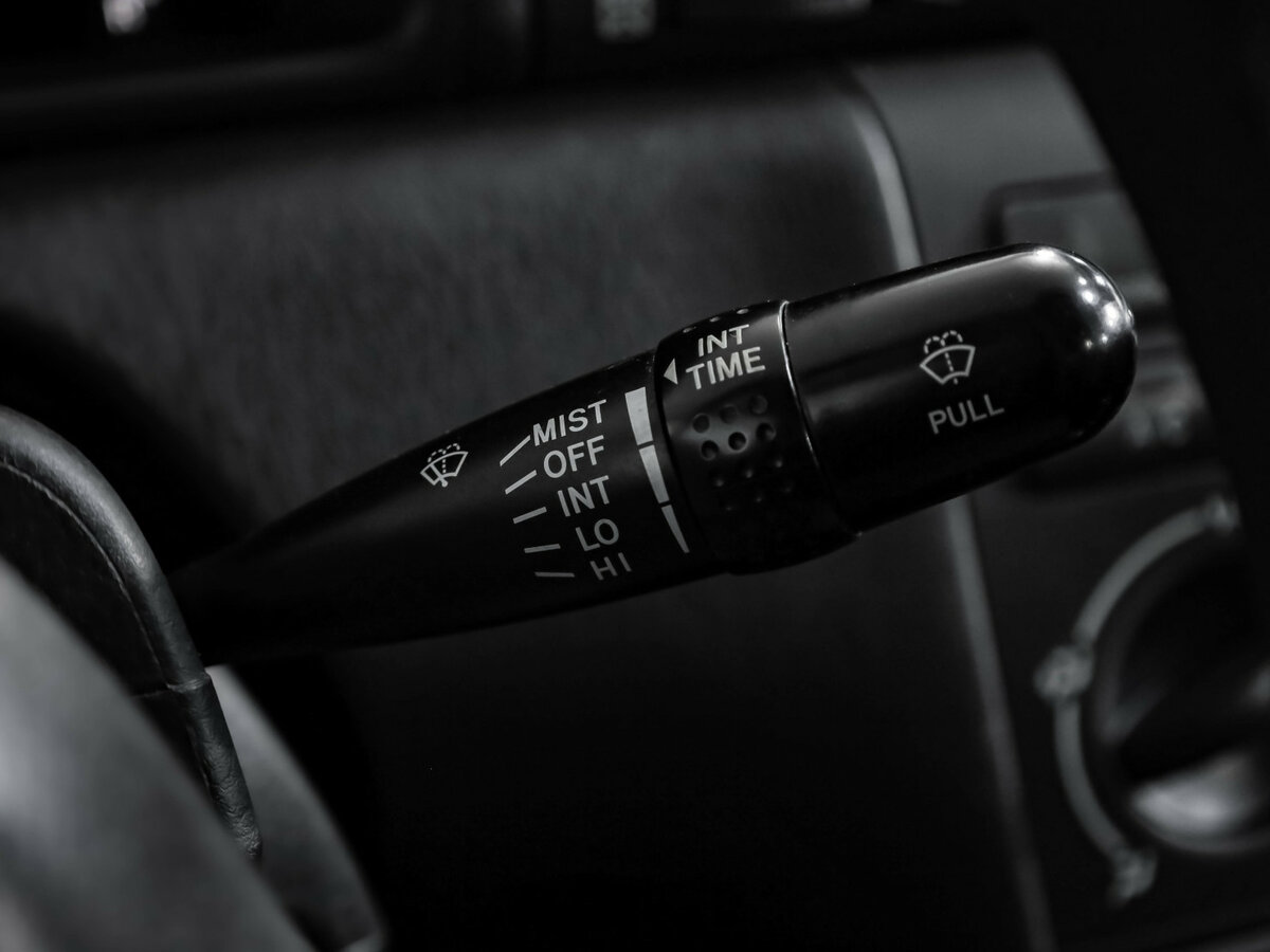 Toyota Corolla с пробегом — 2006 год. Фото: #10