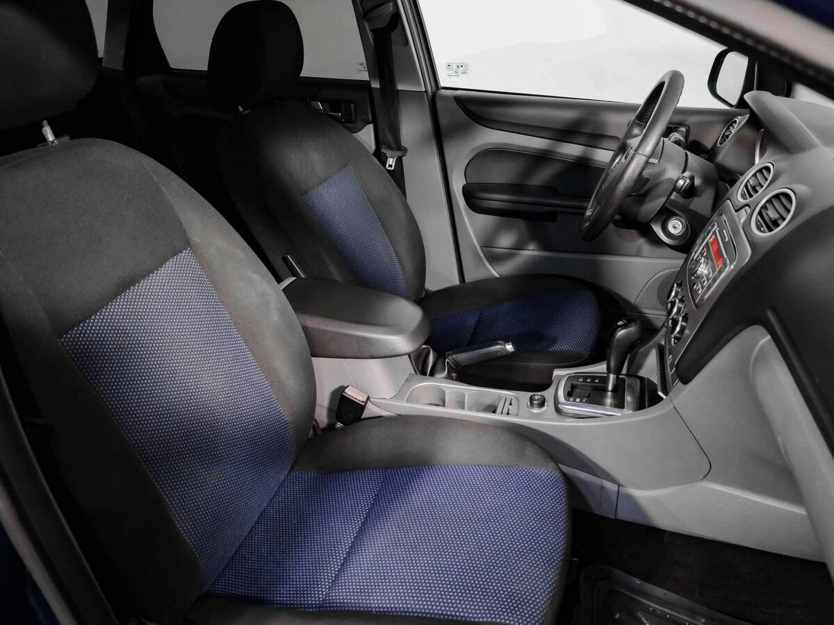 Ford Focus с пробегом — 2008 год. Фото: #15