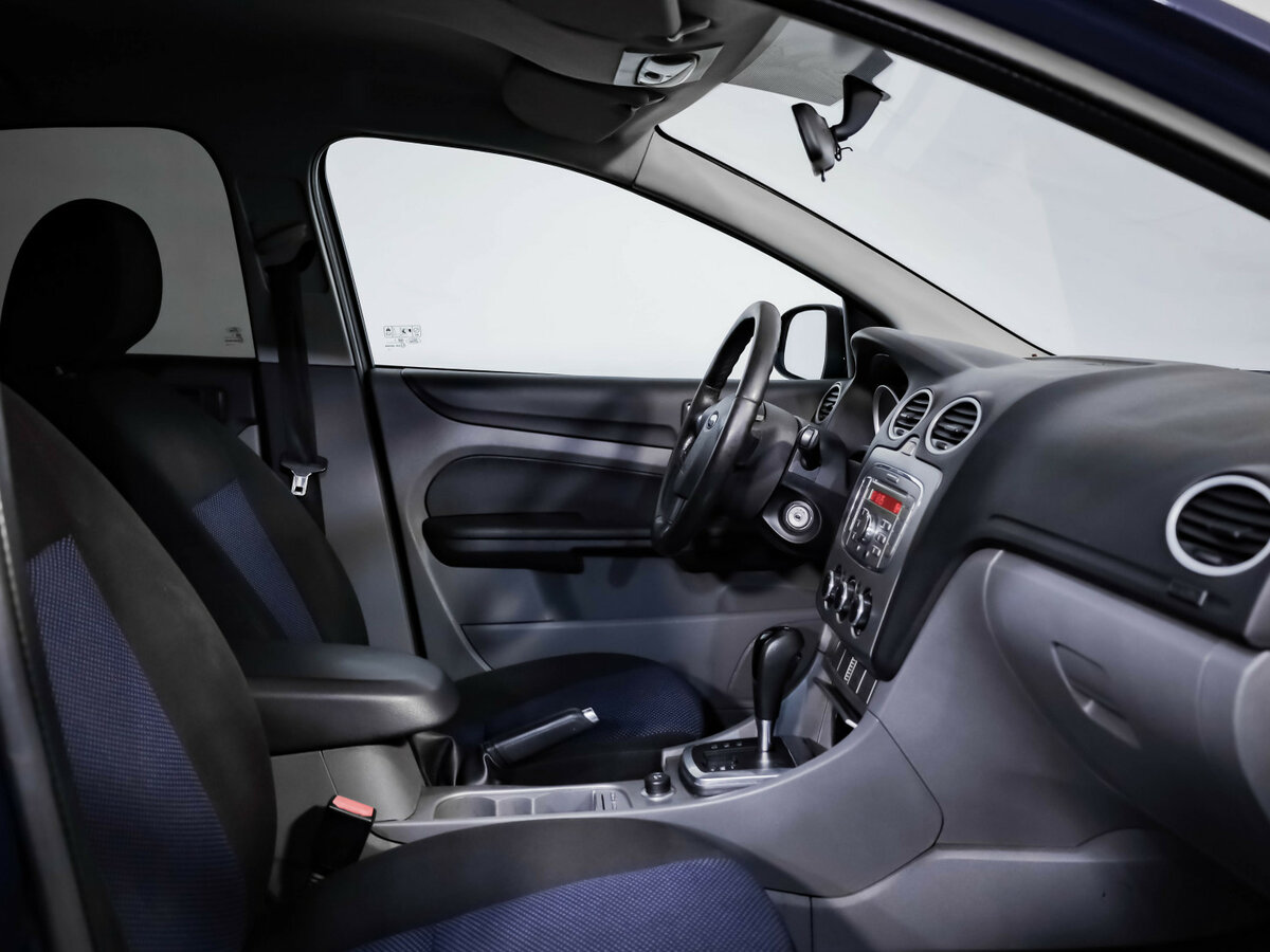 Ford Focus с пробегом — 2008 год. Фото: #16