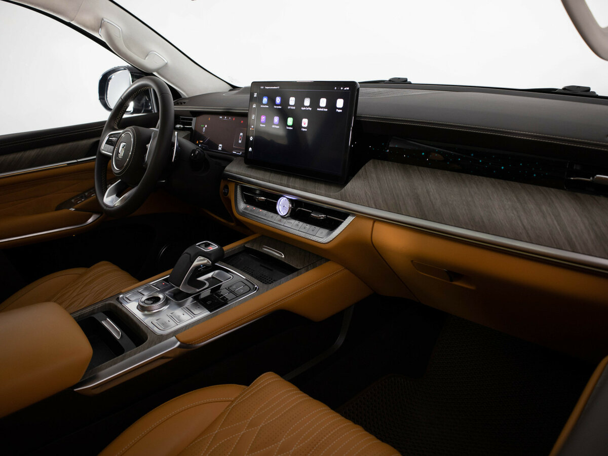 Tank 500 с пробегом — 2023 год. Фото: #19