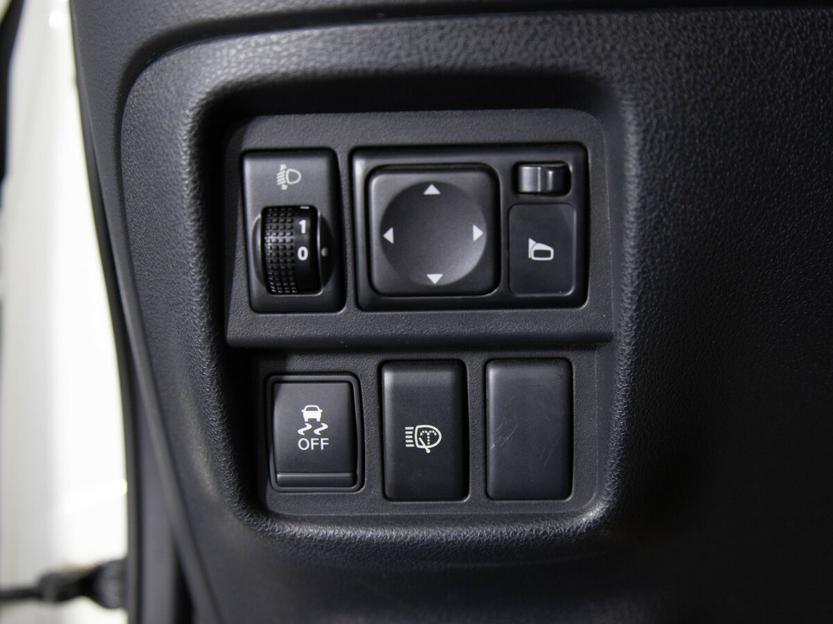 Nissan Juke с пробегом — 2013 год. Фото: #11