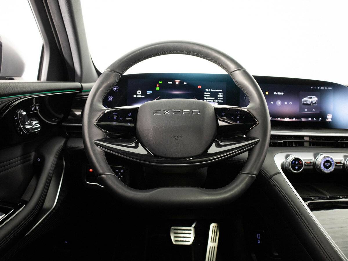 EXEED RX с пробегом — 2024 год. Фото: #10