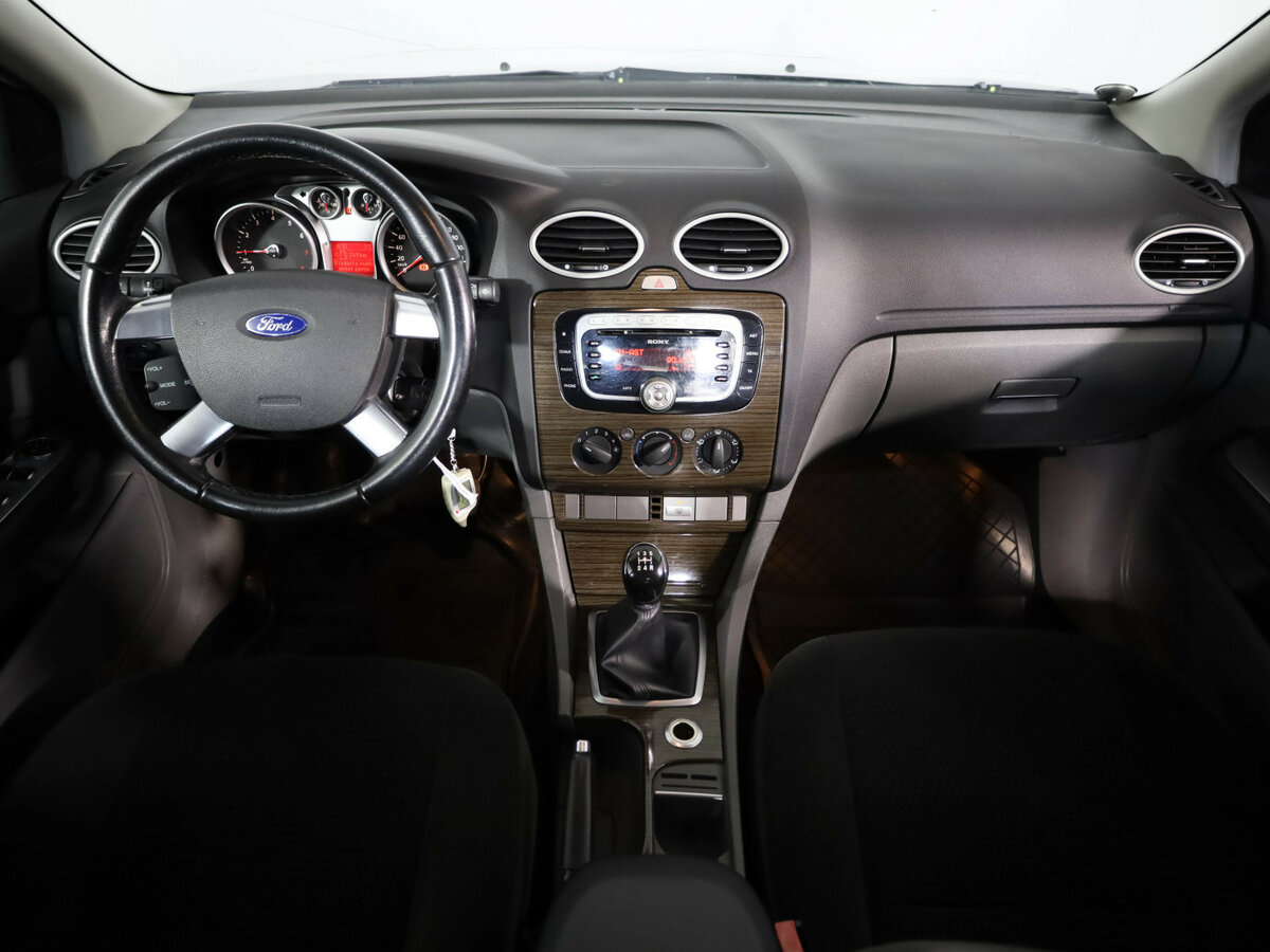 Ford Focus с пробегом — 2009 год. Фото: #6