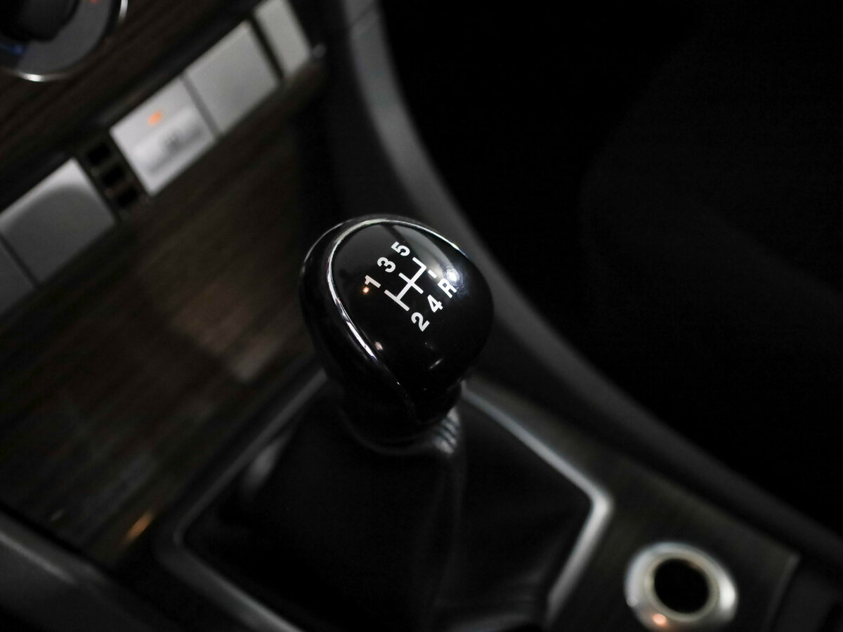 Ford Focus с пробегом — 2009 год. Фото: #9