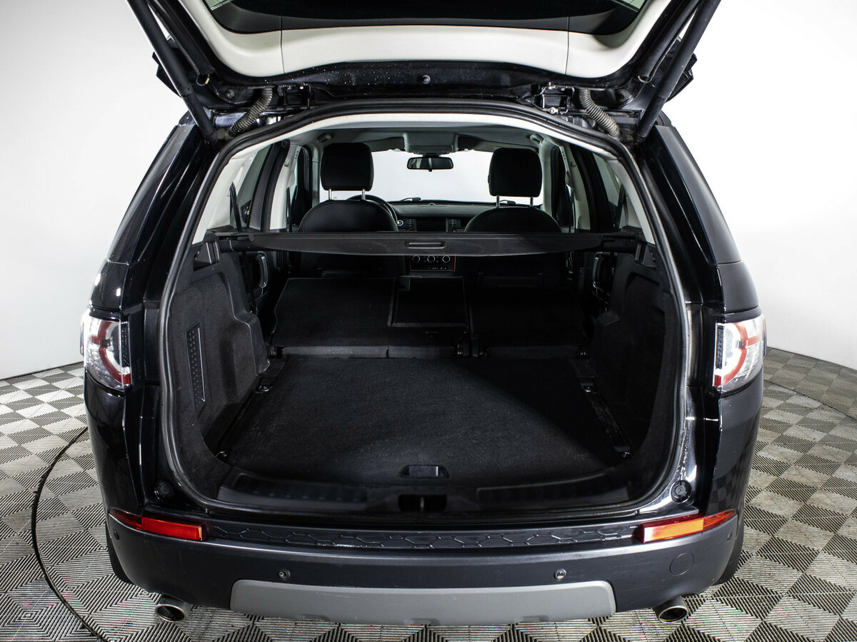 Land Rover Discovery Sport с пробегом — 2016 год. Фото: #8