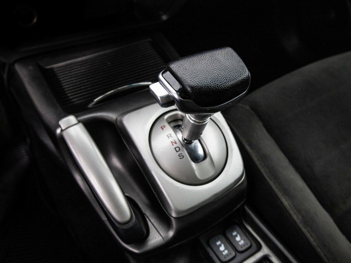 Honda Civic с пробегом — 2008 год. Фото: #16