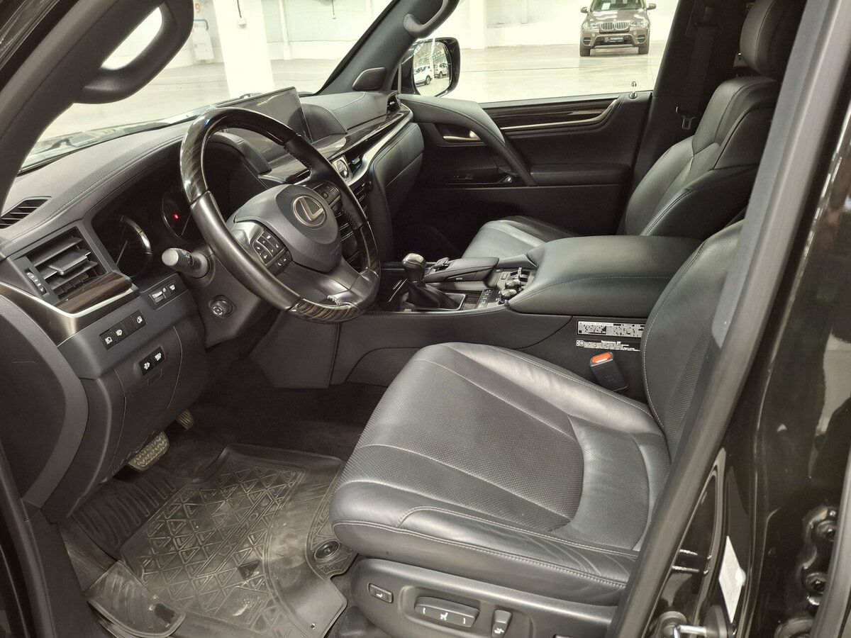 Lexus LX с пробегом — 2020 год. Фото: #14
