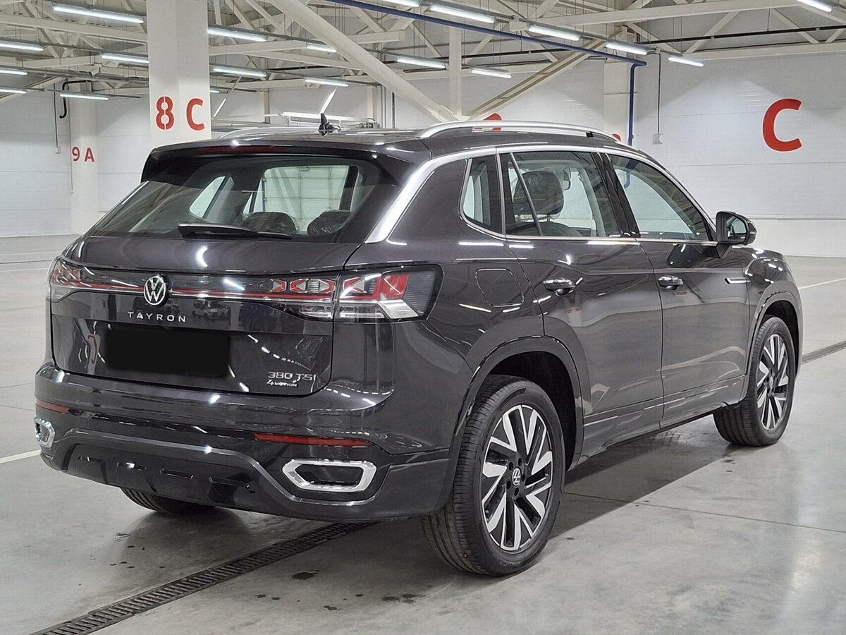 Volkswagen Tayron с пробегом — 2023 год. Фото: #4