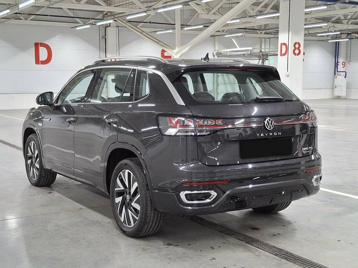 Volkswagen Tayron с пробегом — 2023 год. Фото: #6