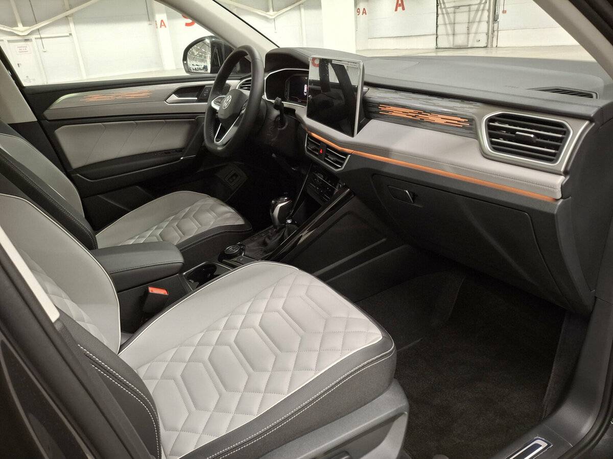 Volkswagen Tayron с пробегом — 2023 год. Фото: #10