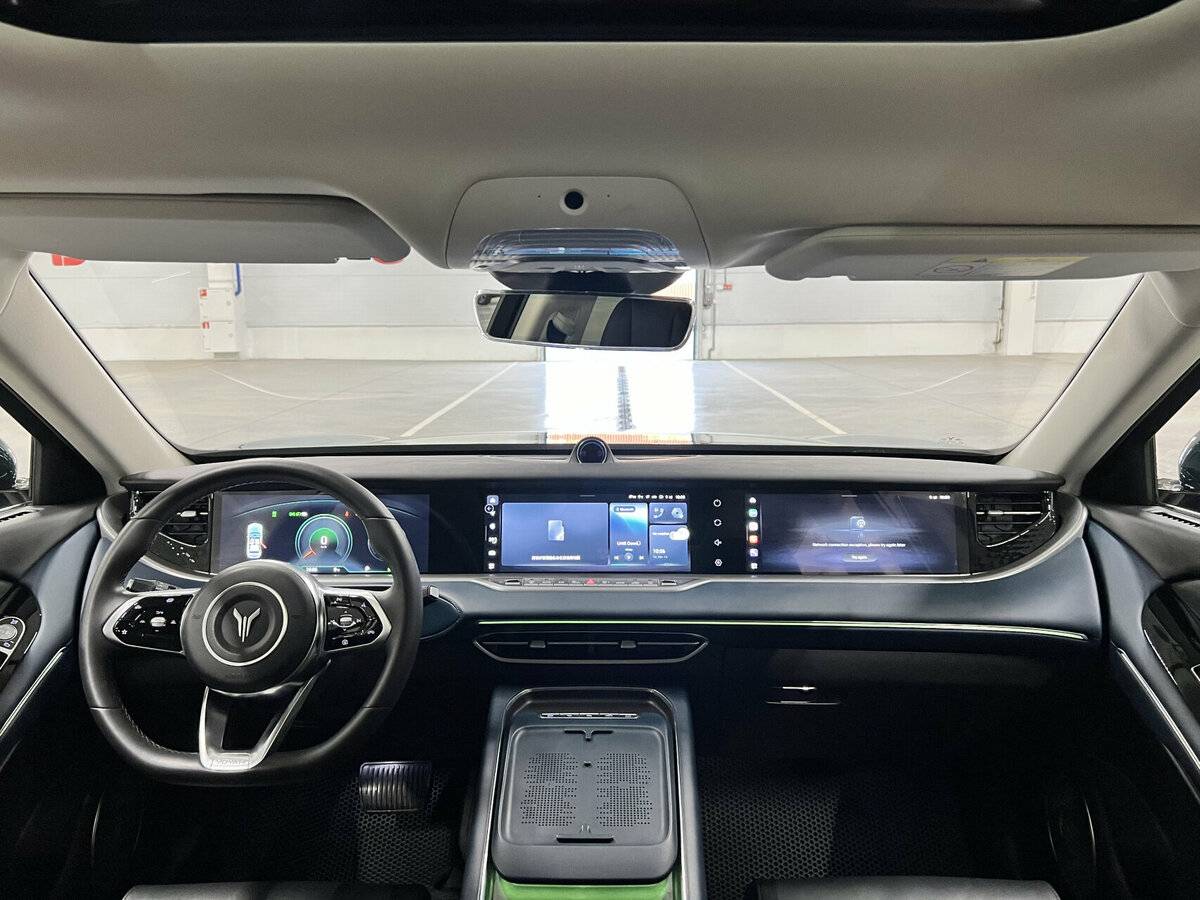 Voyah Free с пробегом — 2023 год. Фото: #13