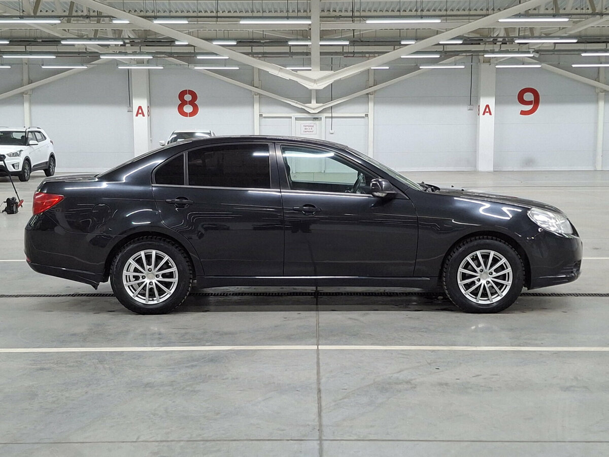 Chevrolet Epica с пробегом — 2010 год. Фото: #3