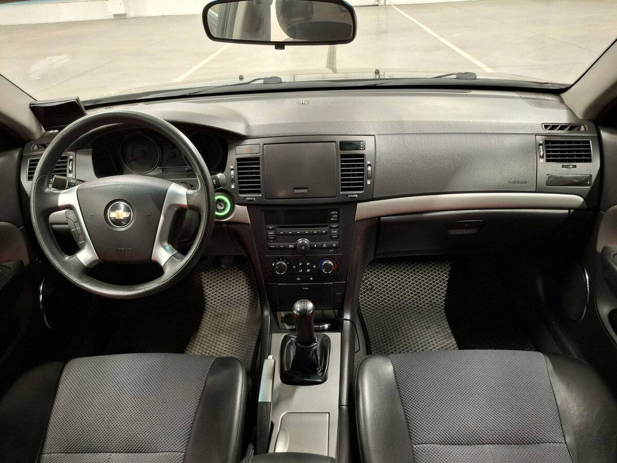Chevrolet Epica с пробегом — 2010 год. Фото: #13