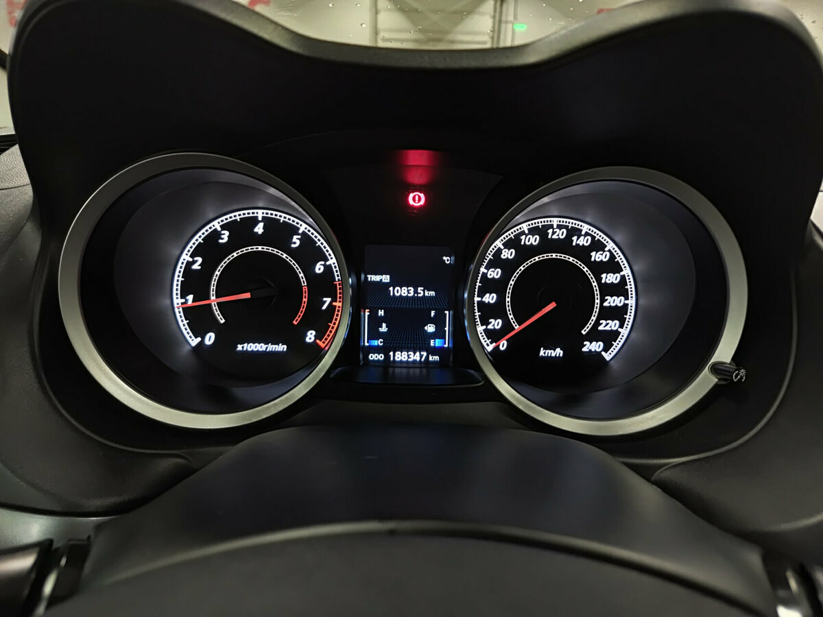 Mitsubishi Lancer с пробегом — 2011 год. Фото: #12