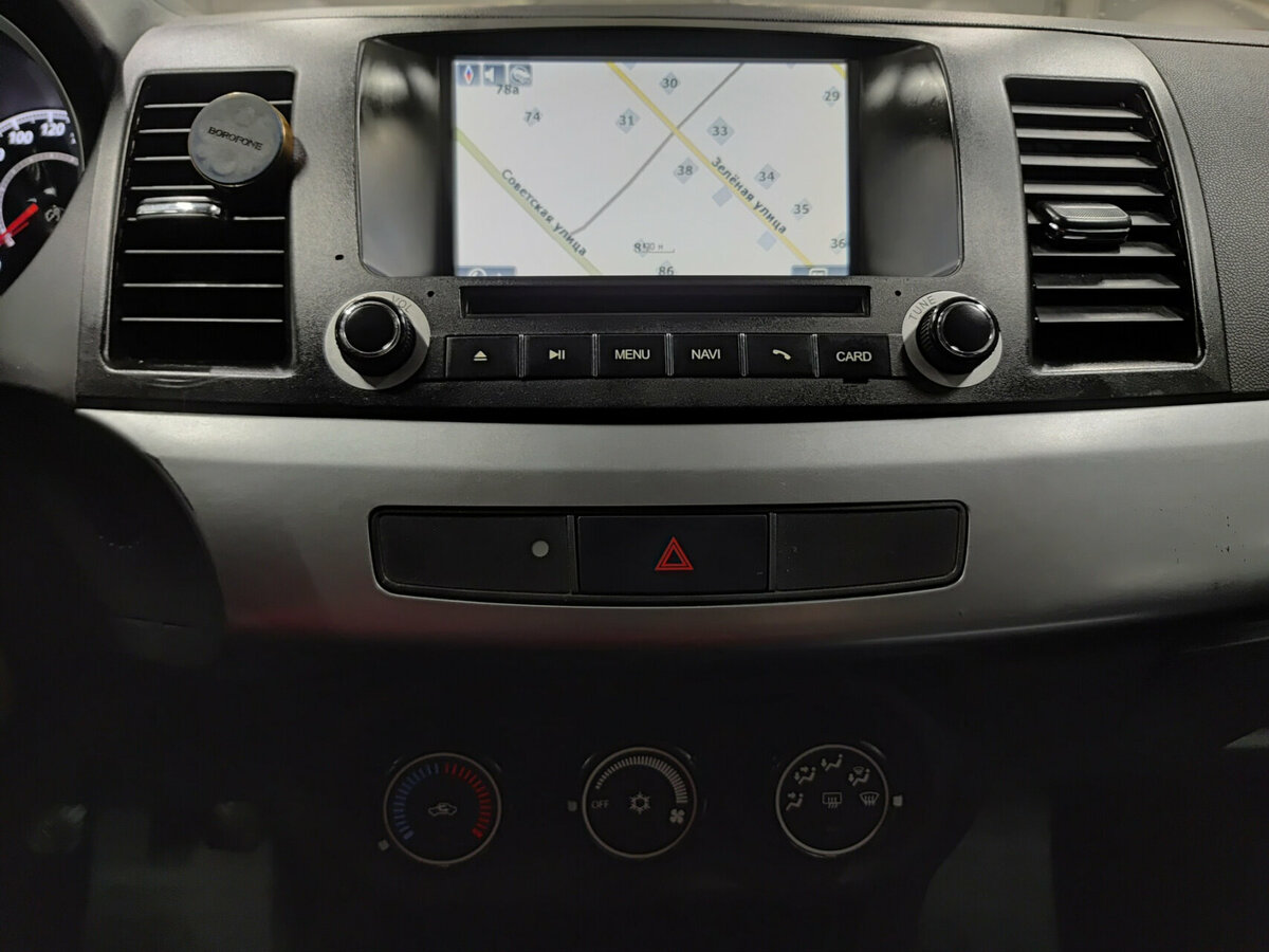 Mitsubishi Lancer с пробегом — 2011 год. Фото: #14