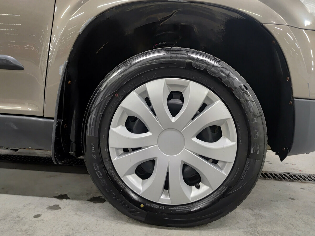 Skoda Yeti с пробегом — 2012 год. Фото: #17