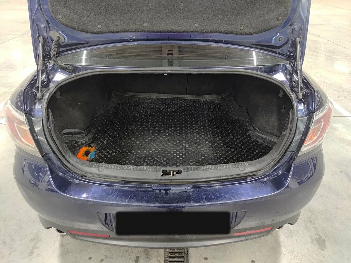 Mazda 6 с пробегом — 2010 год. Фото: #9