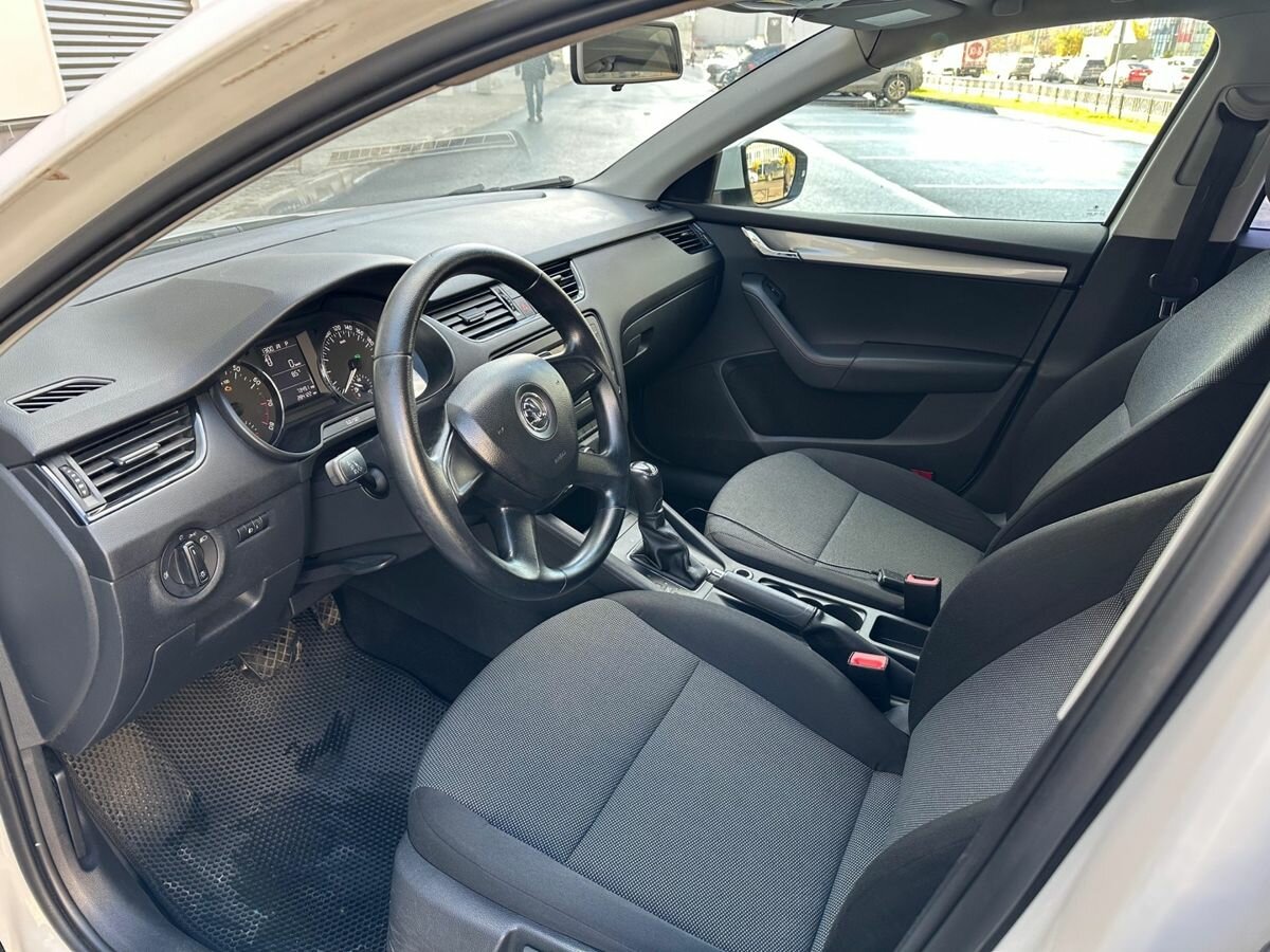 Skoda Octavia с пробегом — 2014 год. Фото: #9