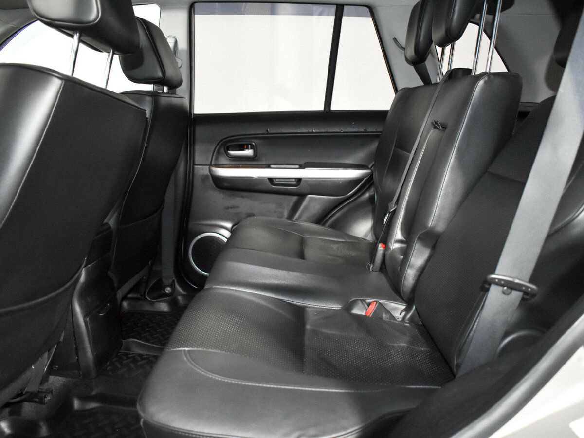 Suzuki Grand Vitara с пробегом — 2008 год. Фото: #9