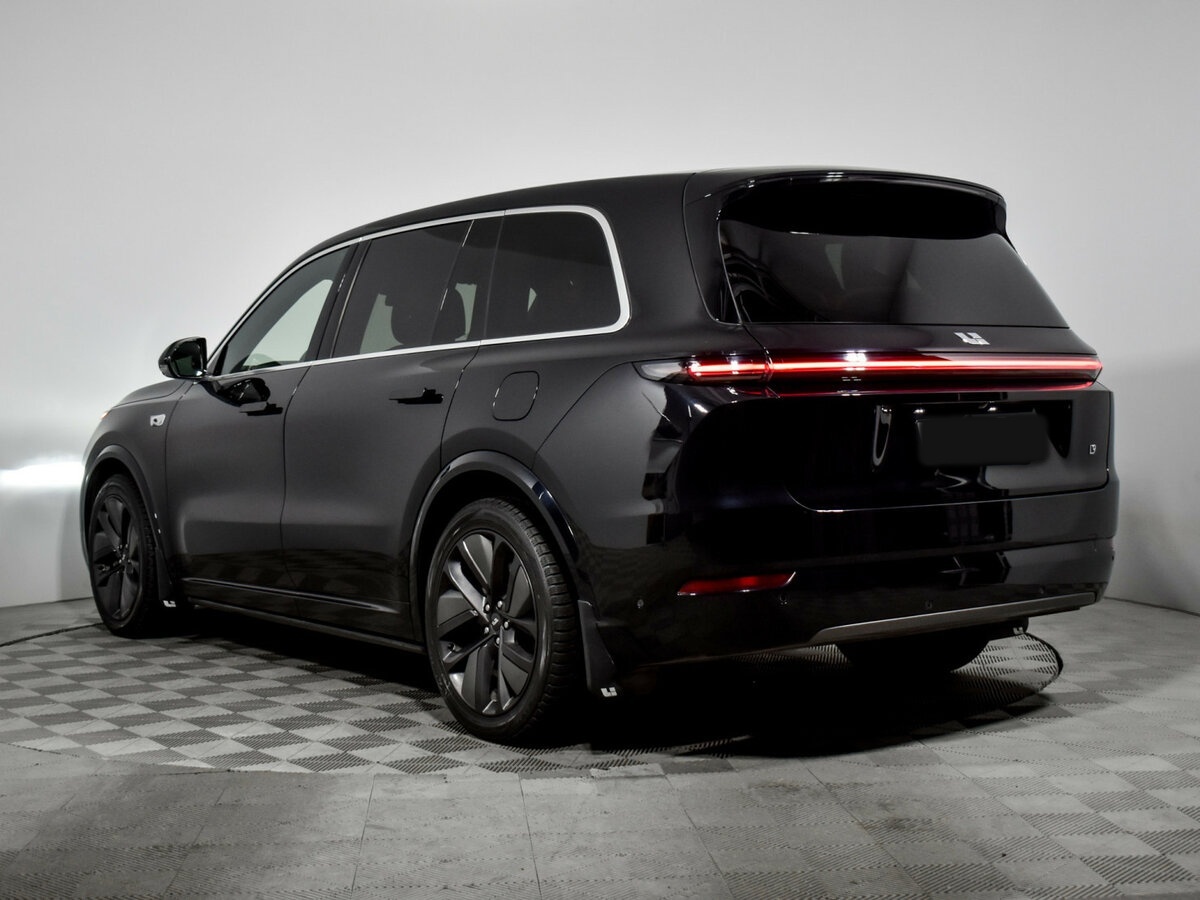 Li Auto (Lixiang) L9 с пробегом — 2023 год. Фото: #5