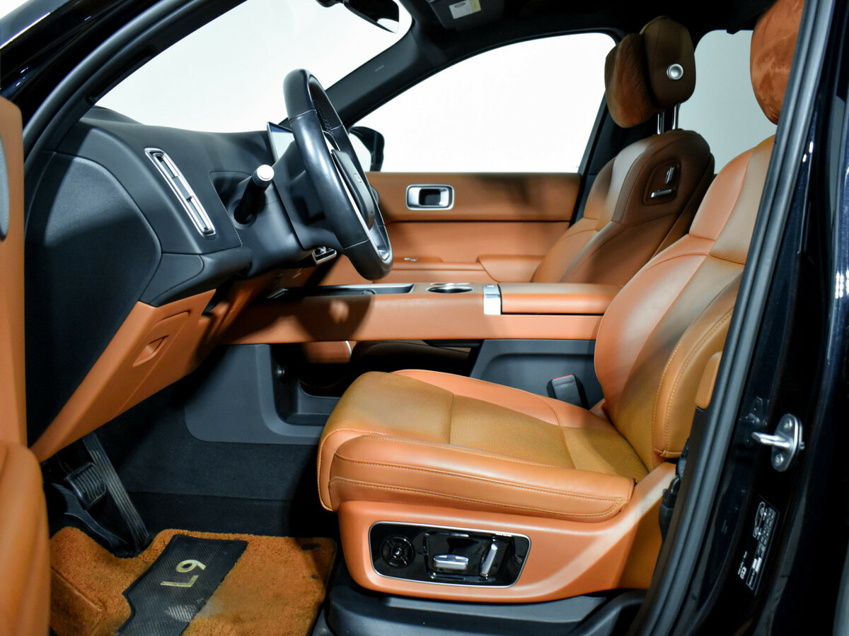 Li Auto (Lixiang) L9 с пробегом — 2023 год. Фото: #8