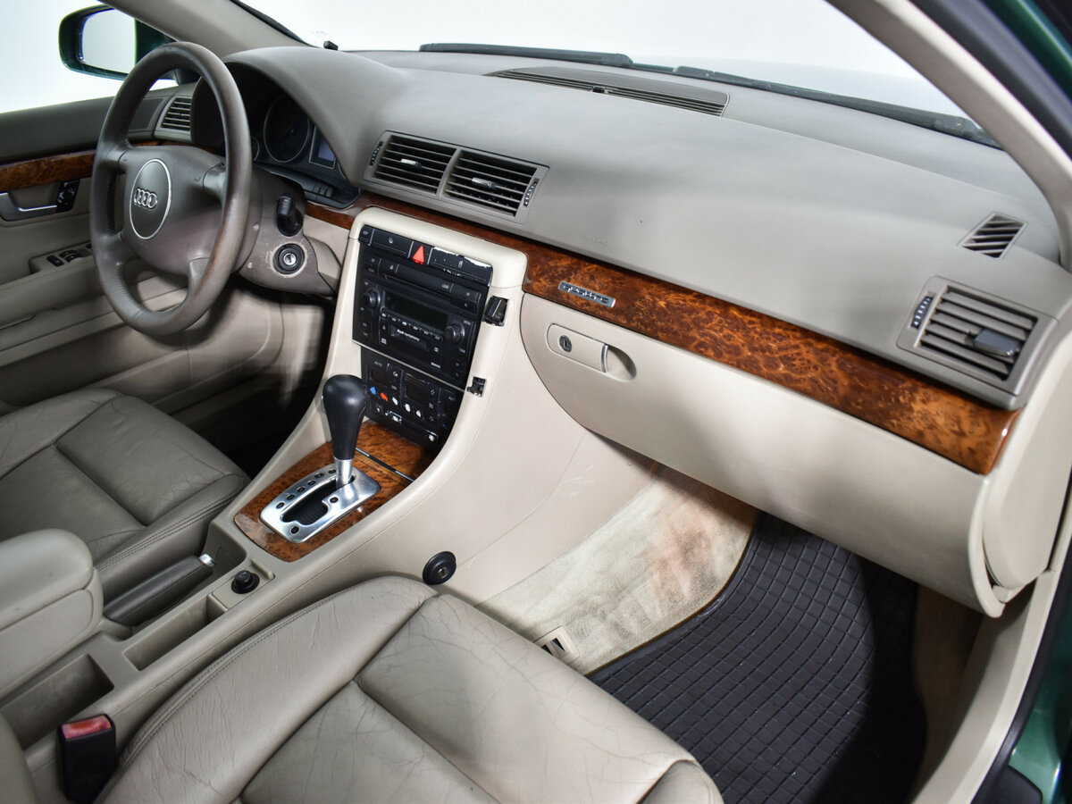 Audi A4 с пробегом — 2001 год. Фото: #12